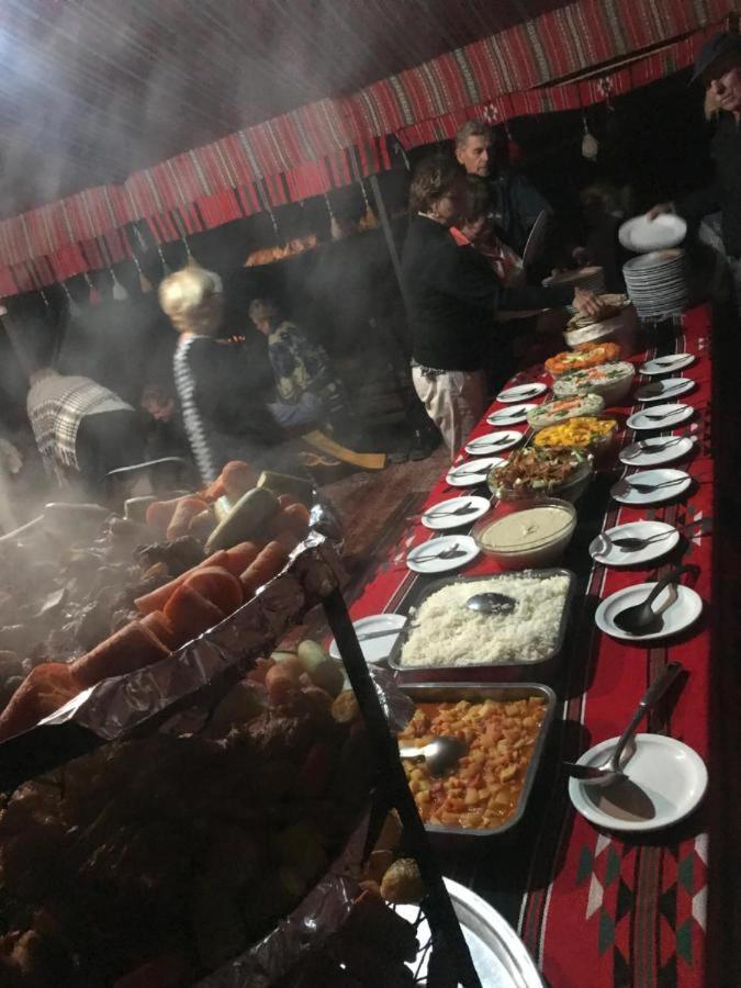 Wadi Rum Fire Camp エクステリア 写真